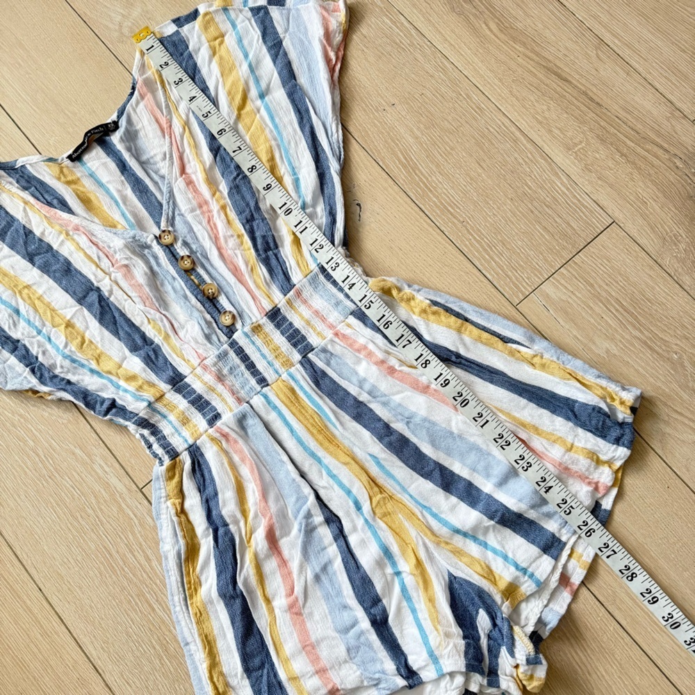 Abercrombie & Fitch Lined Stripe Romper in White Women’s Size XS - Picture 12 of 12
